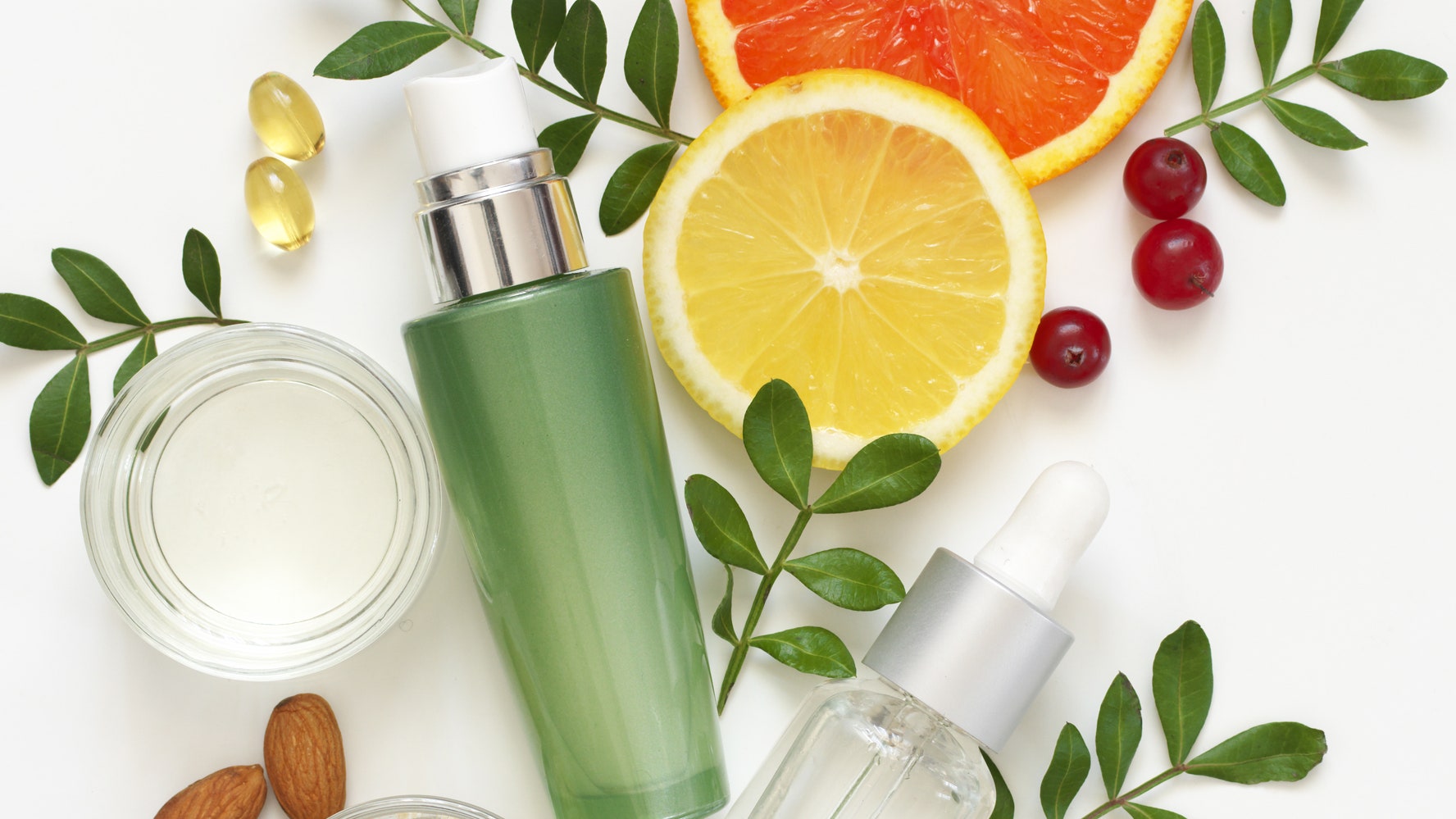 The Benefits of Herbal Skincare Cosmetics