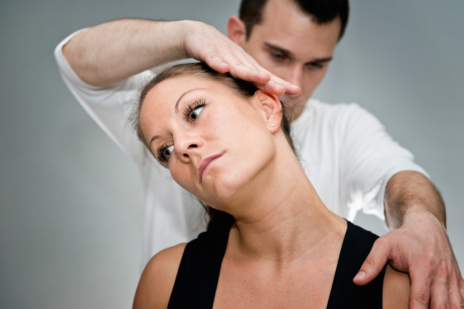 Chiropractic Adjustments for Neck and Shoulder Pain: How Kings Park Chiropractic Can Help